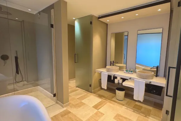 Suite Executive 4