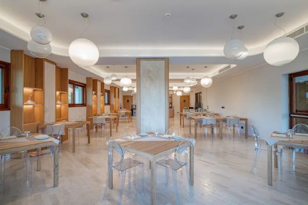 Restaurant et Lounge Bar 5